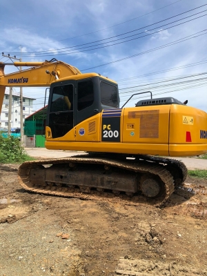 ขาย!! >>> Komatsu PC200รุ่น7 สภาพพร้อมใช้งาน ไฟฟ้าครบๆ <<< เบอร์ติดต่อ 098-7155789 086-4631102