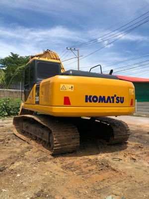 ขาย!! >>> Komatsu PC200รุ่น7 สภาพพร้อมใช้งาน ไฟฟ้าครบๆ <<< เบอร์ติดต่อ 098-7155789 086-4631102