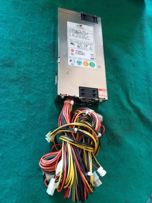 Power supply ยี่ห้อ EMACS input:100-240v output:12v 16A สภาพดี ใช้งานได้ปกติ ราคาตัวละ 400 บาทไม่รวม