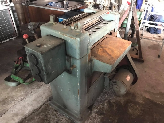 เครื่องรีดไม้ญี่ปุ่น