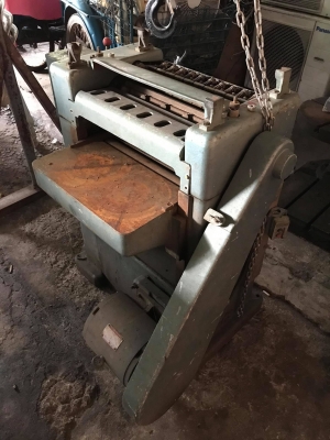 เครื่องรีดไม้ญี่ปุ่น