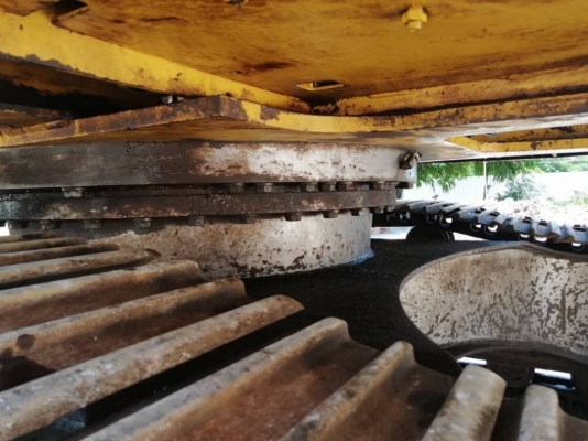 ขาย 695,000 บาท Komatsu Pc200-6 ขาย 695,000 บาท Komatsu Pc200-6