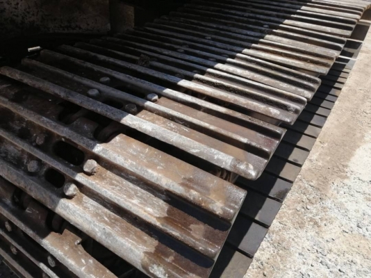 ขาย 695,000 บาท Komatsu Pc200-6 ขาย 695,000 บาท Komatsu Pc200-6