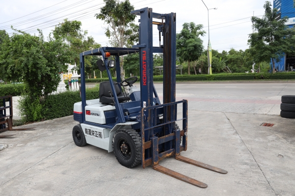 Komatsu FG20-11 ยก2ตัน เสาสูง4เมตร เบนซิน นำเข้าจากญี่ปุ่น Komatsu FG20-11 ยก2ตัน เสาสูง4เมตร เบนซิน นำเข้าจากญี่ปุ่น