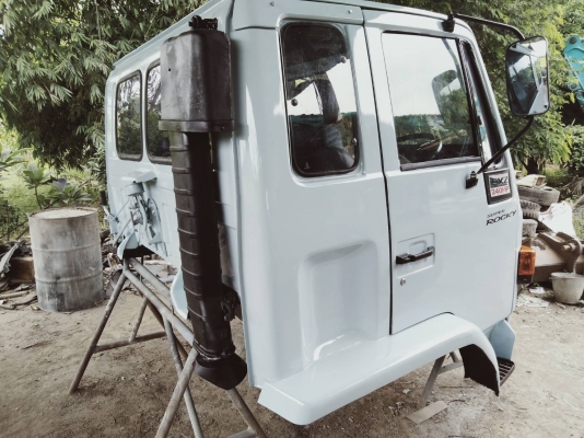 ขายหัวเก๋ง อีซุซู ร็อคกี้ ( นางฟ้า ) มีคันเกียร์-สายเกียร์ เท้าเหยียบจิฟฟี่ กันชนหน้าครบ