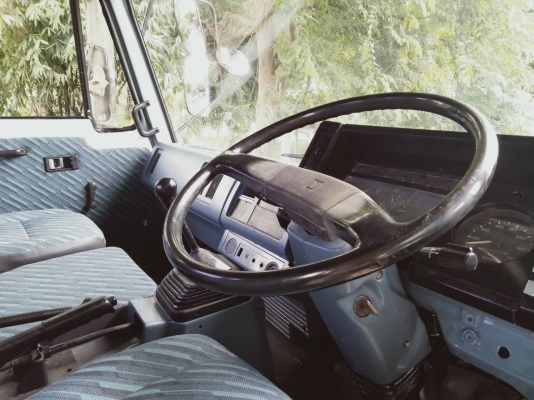 ขายหัวเก๋ง อีซุซู ร็อคกี้ ( นางฟ้า ) มีคันเกียร์-สายเกียร์ เท้าเหยียบจิฟฟี่ กันชนหน้าครบ