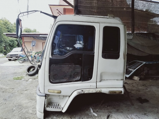 ขาย หัวเก๋ง ISUZU เดก้า ไม่ผุ มีขาดีดหน้า-ขาหลัง กันชนครบ ขาย หัวเก๋ง ISUZU เดก้า ไม่ผุ มีขาดีดหน้า-ขาหลัง กันชนครบ