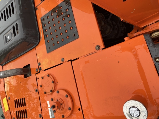 ขายรถขุดนำเข้าจากญี่ปุ่น HITACHI ZX120-1 สภาพสวยมาก ระบบดีเยี่ยมชั่วโมงการทำงานน้อย สนใจสอบถามได้ที่