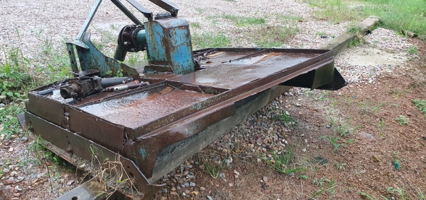 ขายตัวตัดหญ้าขนาด 1.60เมตร ราคา 15,000 โทร/ไลน์ 0897489639, 0899347475 ขายตัวตัดหญ้าขนาด 1.60เมตร ราคา 15,000 โทร/ไลน์ 0897489639, 0899347475