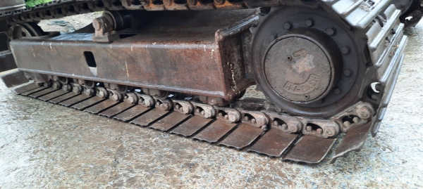 โคมัสสุ Pc 60-5 เครื่องปั๊มเดิมแรงดี ช่วงล่างดี  รถพร้อมใช้ เอกสารซื้อขาย