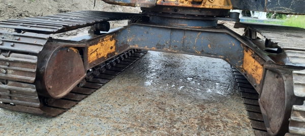 โคมัสสุ Pc 60-5 เครื่องปั๊มเดิมแรงดี ช่วงล่างดี  รถพร้อมใช้ เอกสารซื้อขาย