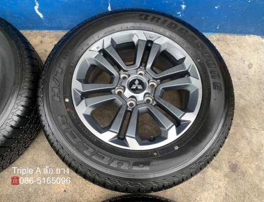 รถออกปีนี้ 20 ล้อแม็กป้ายแดง Mitsu Triton เทาหน้าเงา ขอบ 18 รุ่นใหม่ล่าสุด พร้อมยางป้ายแดง 265-60-18 Bridgestone สวยกริ๊บ