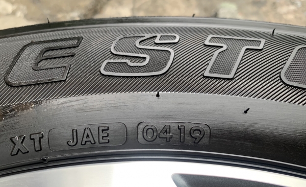 รถออกปีนี้ 20 ล้อแม็กป้ายแดง Mitsu Triton เทาหน้าเงา ขอบ 18 รุ่นใหม่ล่าสุด พร้อมยางป้ายแดง 265-60-18 Bridgestone สวยกริ๊บ