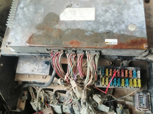 โกเบโก้120-5 มาร์คไฟว์ ไฟฟ้าเต็ม เล่มทะเบียน รถบ้านล้าน\%