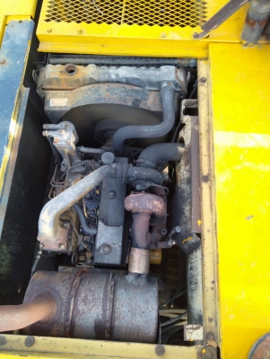 รถแบคโฮ KOMATSU PC120-5 รถสวย สภาพดี ไฟฟ้าตัด พร้อมใช้งาน มี VDO การทำงานให้ชม รถแบคโฮ KOMATSU PC120-5 รถสวย สภาพดี ไฟฟ้าตัด พร้อมใช้งาน มี VDO การทำงานให้ชม
