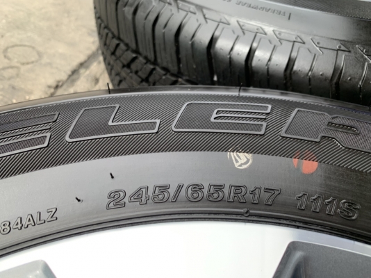 รถออกปีนี้ 20 ล้อแม็กป้ายแดง Mitsu Triton Plus รุ่นใหม่ล่าสุด ขอบ 17 พร้อมยางใหม่ป้ายแดง 245-65-17 Bridgestone ปลายปี 19 รถออกปีนี้ 20 ล้อแม็กป้ายแดง Mitsu Triton Plus รุ่นใหม่ล่าสุด ขอบ 17 พร้อมยางใหม่ป้ายแดง 245-65-17 Bridgestone ปลายปี 19