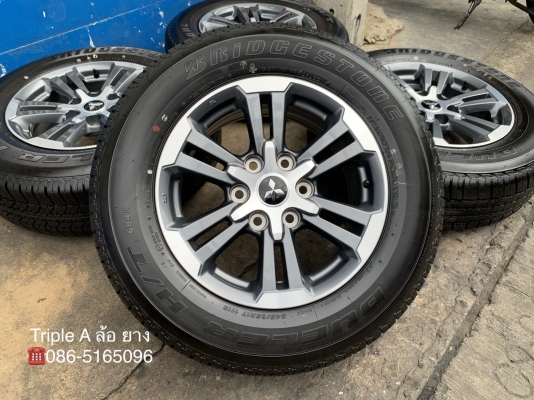 รถออกปีนี้ 20 ล้อแม็กป้ายแดง Mitsu Triton Plus รุ่นใหม่ล่าสุด ขอบ 17 พร้อมยางใหม่ป้ายแดง 245-65-17 Bridgestone ปลายปี 19 รถออกปีนี้ 20 ล้อแม็กป้ายแดง Mitsu Triton Plus รุ่นใหม่ล่าสุด ขอบ 17 พร้อมยางใหม่ป้ายแดง 245-65-17 Bridgestone ปลายปี 19