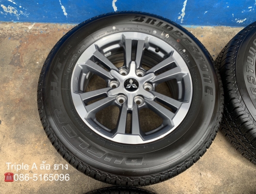 รถออกปีนี้ 20 ล้อแม็กป้ายแดง Mitsu Triton Plus รุ่นใหม่ล่าสุด ขอบ 17 พร้อมยางใหม่ป้ายแดง 245-65-17 Bridgestone ปลายปี 19 รถออกปีนี้ 20 ล้อแม็กป้ายแดง Mitsu Triton Plus รุ่นใหม่ล่าสุด ขอบ 17 พร้อมยางใหม่ป้ายแดง 245-65-17 Bridgestone ปลายปี 19