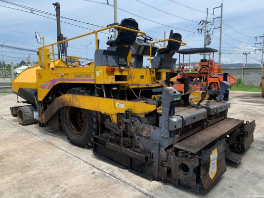 รถปูยาง SUMITOMO HA60W-2 ใช้งาน 3 พันชั่วโมง มีใบสับ เตา 6 เมตรสวย ๆ ครับ