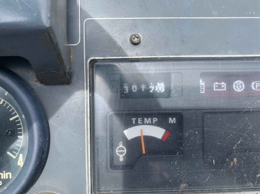 รถปูยาง SUMITOMO HA60W-2 ใช้งาน 3 พันชั่วโมง มีใบสับ เตา 6 เมตรสวย ๆ ครับ