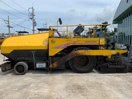 รถปูยาง SUMITOMO HA60W-2 ใช้งาน 3 พันชั่วโมง มีใบสับ เตา 6 เมตรสวย ๆ ครับ