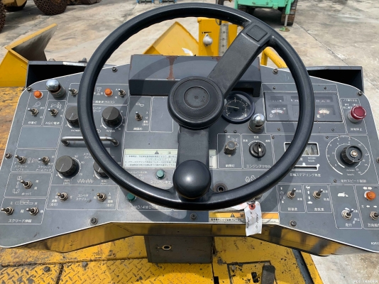 รถปูยาง SUMITOMO HA60W-2 ใช้งาน 3 พันชั่วโมง มีใบสับ เตา 6 เมตรสวย ๆ ครับ