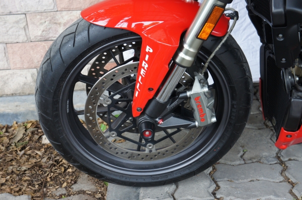 ขาย Ducati Streetfighter 1098 ปี2010 รถสวยวิ่งมา 3400 km. พร้อมทะเบียน ขาย Ducati Streetfighter 1098 ปี2010 รถสวยวิ่งมา 3400 km. พร้อมทะเบียน
