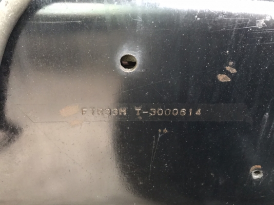 ขายรถบรรทุก 6 ล้ออีซูเดก้า FTR33M เครื่อง 6 HH1- 195แรง รถปี 2545 ห้างแท้