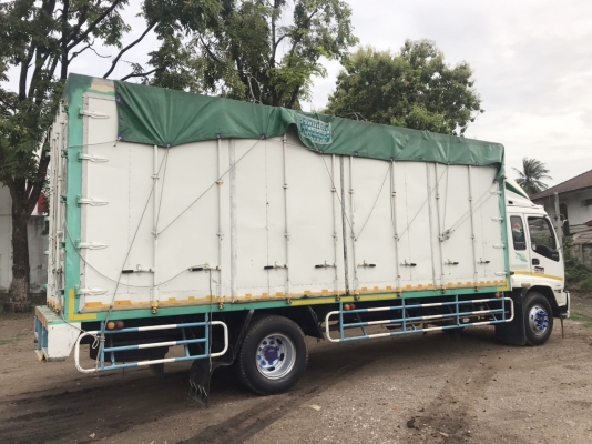 ขายรถบรรทุก 6 ล้ออีซูเดก้า FTR33M เครื่อง 6 HH1- 195แรง รถปี 2545 ห้างแท้