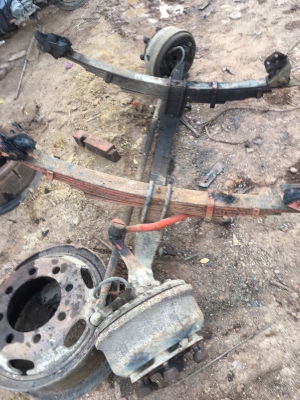 คานหน้าพร้อมแนบ isuzu F 6น๊อต พร้อมใช้งาน9800บาท