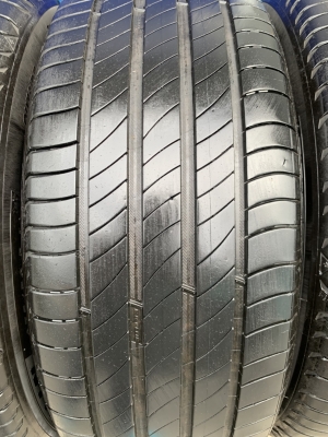ล้อแม็ก Toyota Alphard Vellfire ขอบ 18 พร้อมยาง 235-50-18 Michelin ปี 18 สภาพดี