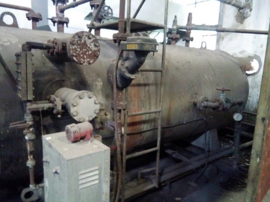 ขายเหมาเครื่องปั้มและถังยอยเลอร์