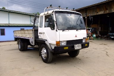 ขาย มิดซู ไอหลง รถห้างไทยแท้ เครื่องดีมาก 6D14 แท้เดิม รถห้างสวย แน่น ช่วงล่างดีไม่ สะบัดไม่ส่าย แอร์เย็น เจียบ