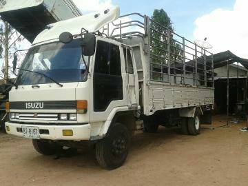 ขายรถบรรทุก 6 ล้อROCK175 ยาว6 เมตรกว้าง2.24เมตร F หน้า,หลัง ต่อรองได้