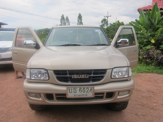 อีซูซุ แคป เครื่อง 3.0 ขับเคลื่อน 4 ล้อ