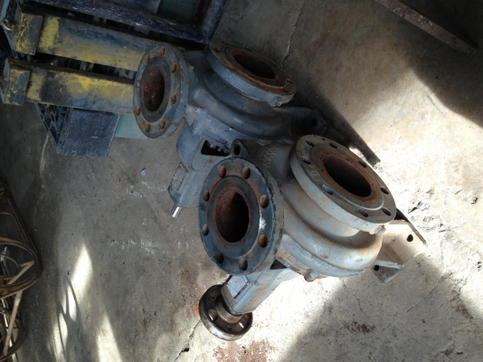 ขายหัวปั้มน้ำ EBARA สภาพสวย ขนาดเข้่า 4 นิ้ว ออก 3 นิ้ว ใบพัดทองเหลือง มี 2 ตัวครับ