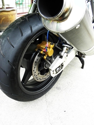 ต้องการขายด่วนๆครับ cb 1300 ปี 2005 สภาพดีสวยมากครับ ทะเบียนเเท้ ราคา 299,000 ต้องการขายด่วนๆครับ cb 1300 ปี 2005 สภาพดีสวยมากครับ ทะเบียนเเท้ ราคา 299,000