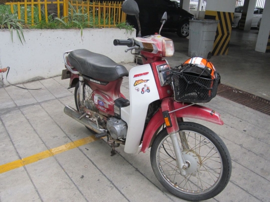 Honda Dream100(คุรุ)&rdquo;สตาร์ทมือ&rdquo;เดิมสุดๆไม่เคยทำสี เครื่องแจ่มวิ่งโคตรดี เล่มชุดโอนครบ ด่วนเลยครับ กทม.