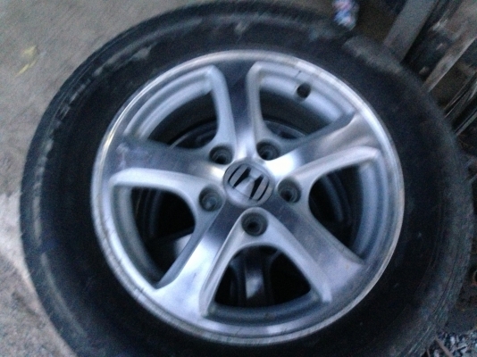 ขายล้อแม็ก ซีวีค 15 นิ้วพร้อมยาง ขายล้อแม็ก ซีวีค 15 นิ้วพร้อมยาง