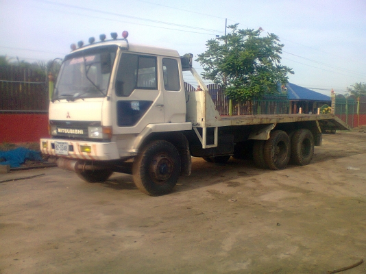 ขายรถบรรทุกสิบล้อท้ายลาด มิซูบิชิFN517M-TB เครื่อง 6D 16 แน่นมากๆๆ 195 แรงม้า