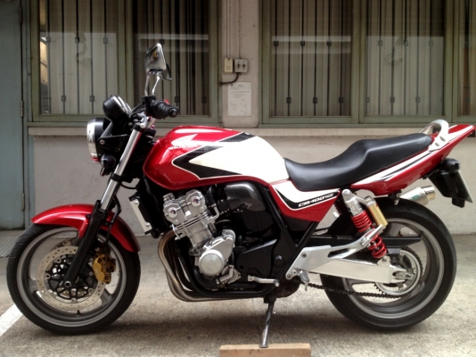 ขาย CB400 SF TEC4 ปี2008 (หัวฉีด) ทะเบียนแท้ สมอ. ราคา259000 บาท (รับเทริ์น) ขาย CB400 SF TEC4 ปี2008 (หัวฉีด) ทะเบียนแท้ สมอ. ราคา259000 บาท (รับเทริ์น)