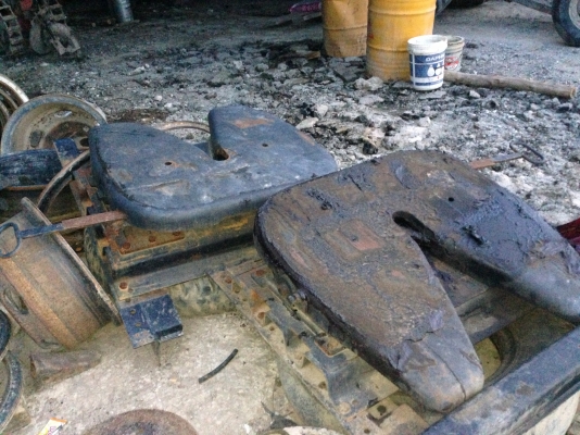 น่าวัว พร้อมจานใหม่ๆ12,500. ต่อ 1ชุด น่าวัว พร้อมจานใหม่ๆ12,500. ต่อ 1ชุด