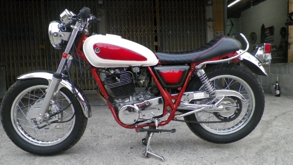 ขายSR400 อินวอย+สรรพสารมิต รถอยู่โคราชครับ