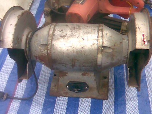 มอเตอร์หินเจียร 2 ด้านตัวใหญ่ 3 แรง มอเตอร์หินเจียร 2 ด้านตัวใหญ่ 3 แรง