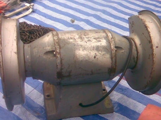 มอเตอร์หินเจียร 2 ด้านตัวใหญ่ 3  แรง