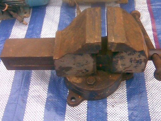 ปากกาจับชิ้นงานขนาด 4 นิ้ว ปากกาจับชิ้นงานขนาด 4 นิ้ว