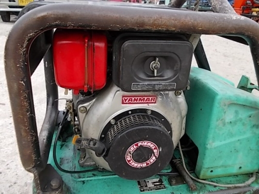รหัส:13001193เครื่องตบดินสั่นสะเทือน ครื่องดีเซลYANMARสตาจกุญแจได้330kg.ขนาด6.7ps.ประหยัดน้ำมัน เคลื่อนที่ง่าย