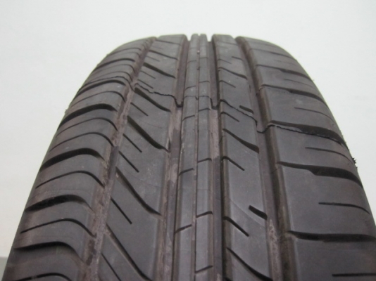 ขายยางพร้อมกะทะและฝาครอบ Honda City ป้ายแดง ขนาด 175/65R15 ยางปี 13