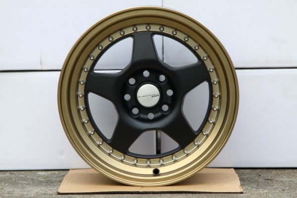 ล้อใหม่ขอบ15"Work cr01 4รู100 กว้าง8 ออฟ25 สีดำขอบทอง