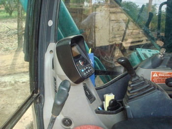 ระงับการขายชั่วคราวครับ รถแบคโค KOBELCO  รุ่น SK200-8